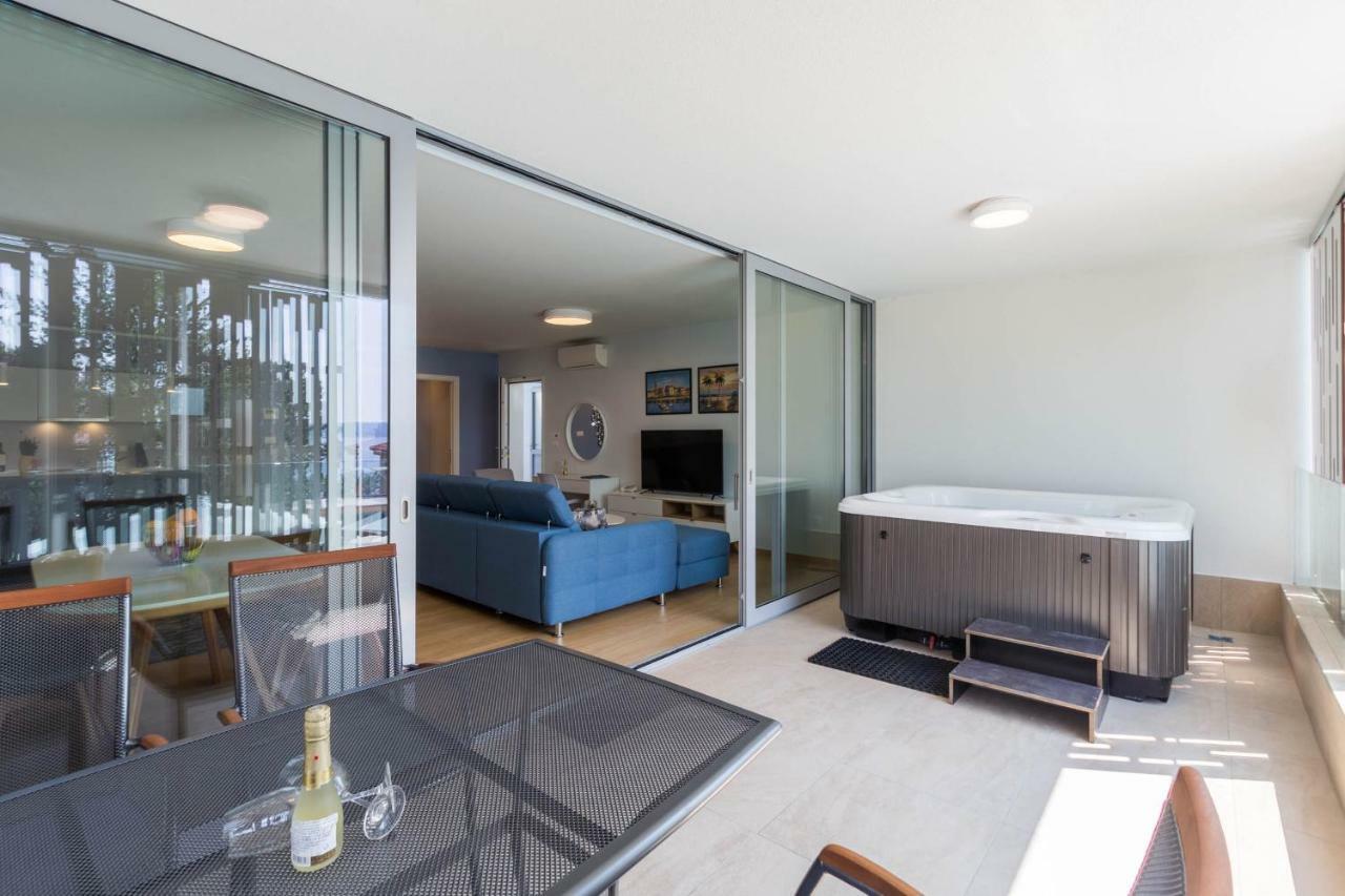 Abalone Apartments Dramalj Bagian luar foto